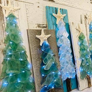 Shabby Plank Seaglass Christmas Tree - 14 in